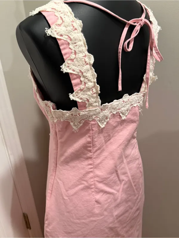 Le Lis Pink Chemise with Cream Lace Trim Size M Feminine Cottagecore Dress - Image 7