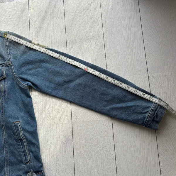 Iris Basic Distressed Fringe Hem Denim Jacket Small - Image 11