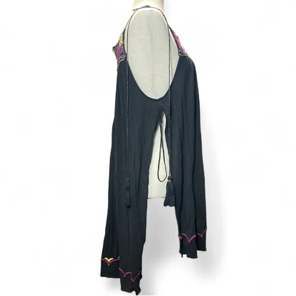 Free People Boho Black Embroidered Flowy Faux‎ Leather Straps Tunic Size Medium - Image 5
