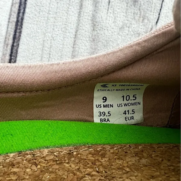 Cariuma OCA Low Rose Canvas Sneakers Shoes Unisex Sz Womens 10.5, Mens 9‎ - Image 10
