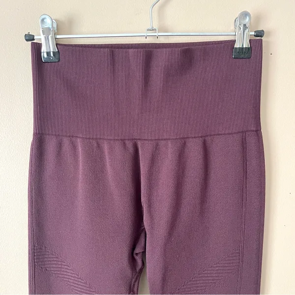 PINK VS | Burgundy High Waisted Leggings Sz S - Image 3