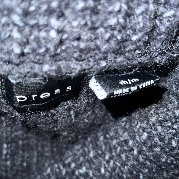 Press Size M Cowlneck Sweater - Image 10
