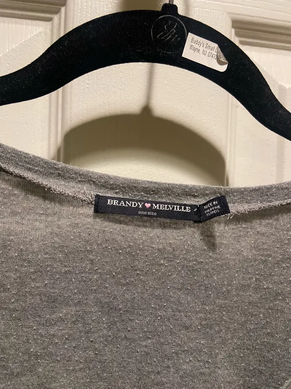 Brandy Melville Crop Top - Image 2