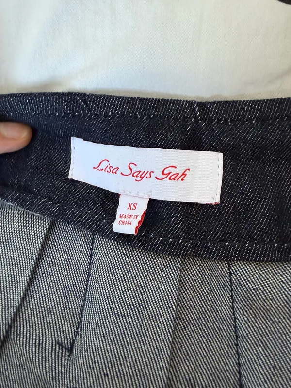 Lisa says Gag Wrap Skirt - Image 4