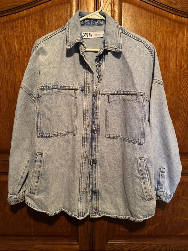 ZARA Oversized Light Wash Denim Jacket XS - Image 2