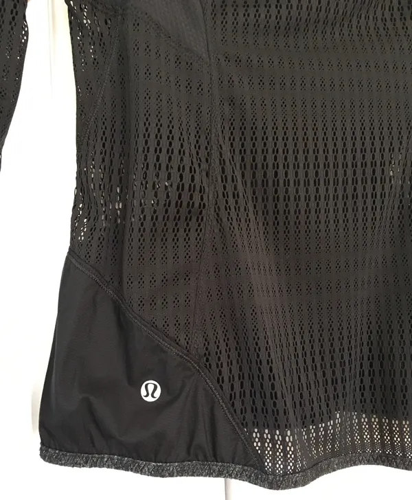 Lululemon Mesh Back Full Zip Women’s Black Jacket Size 4 - Image 4
