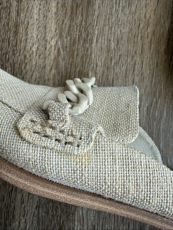 Dolce Vita Beige Chain-Trim Mules - Image 4