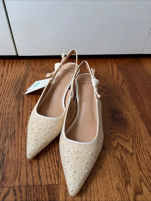 a new day Pearl-Embellished Cream Slingback Kitten Heels Size 8.5 New - Image 3