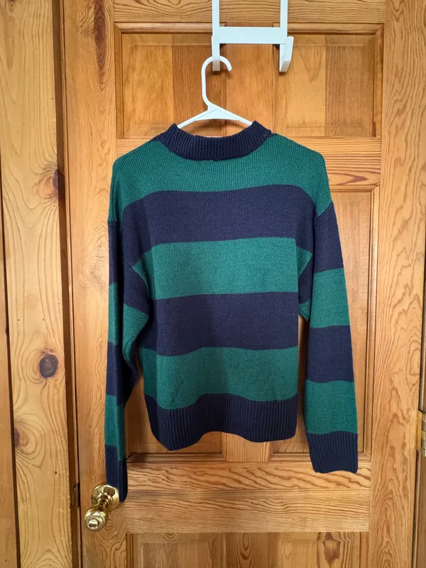H&M Sweater - Image 2