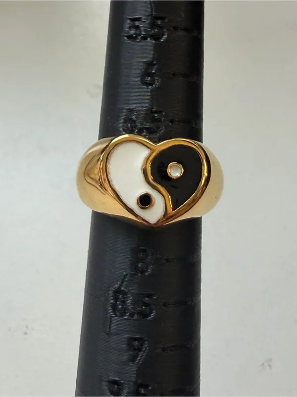 Gold Heart Yin Yang Enamel Ring - Black & White - Image 2