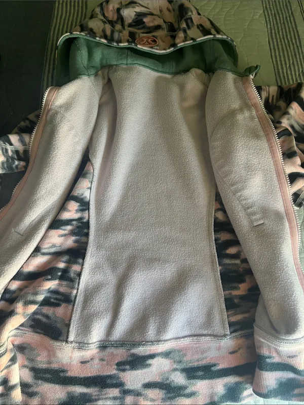 lululemon athletica Pink Camo Scuba hoodie sz6 - Image 6