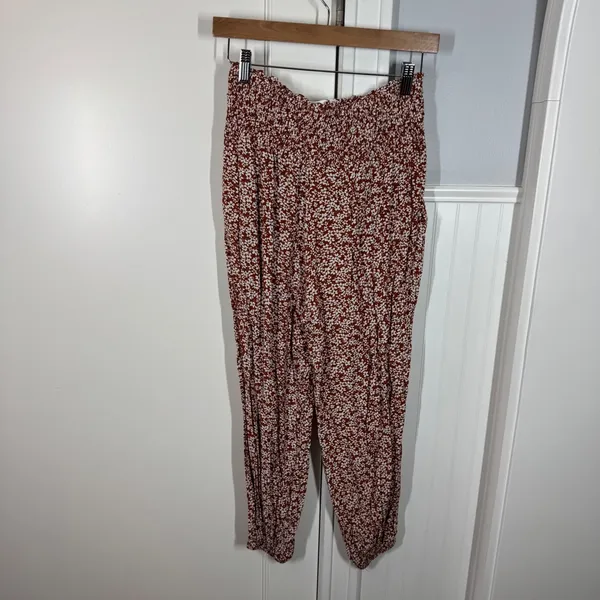 Vada Winter‎ x Maverick Womens Smocked Floral Jogger Pants Red Brown Size Medium - Image 4