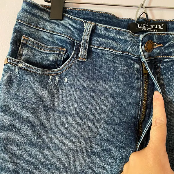 Judy Blue Wide Leg Medium Wash Jeans Cropped Fit High Rise Women's size 11 / 30 - Image 3