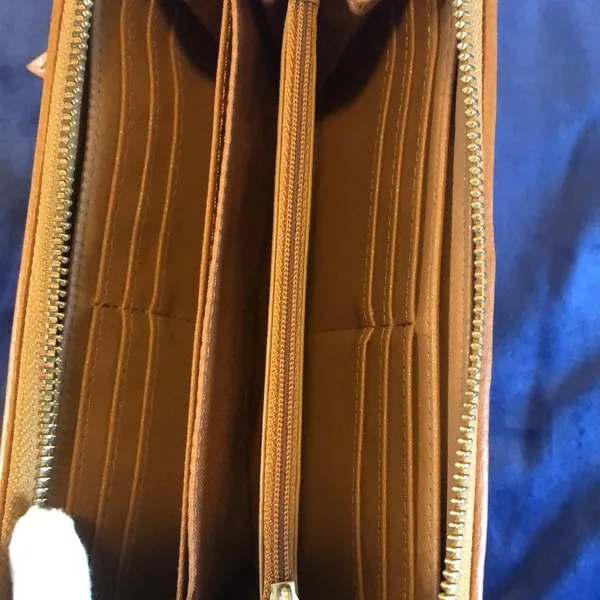 Fossil Sydney Large Zip Wallet - Image 8