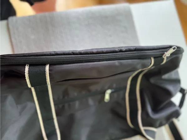 Source Unknown Black Nylon Large Duffle Bag Travel Bag Carry On Shoe Pocket Adjustable Strap - Image 13