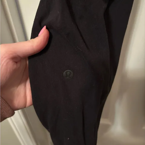 Lululemon On Track Jogger Black size 6 - Image 5