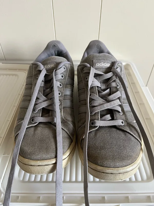Adidas Grand Court sneakers- Size US Men’s 9.5 / UK 9; Women's Size 10.5 - Image 3
