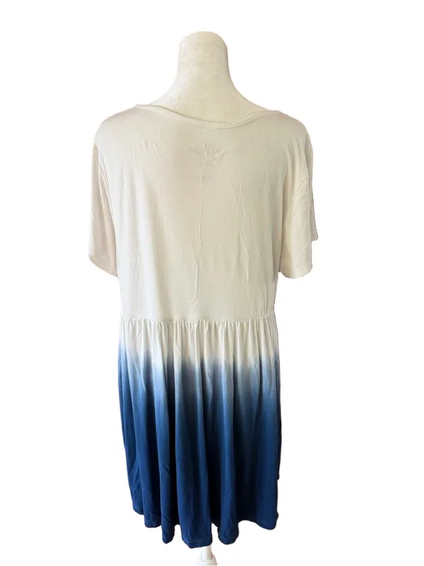 Torrid Super Soft Knits Women’s Ombre Scoop Neck Blouse - Image 2
