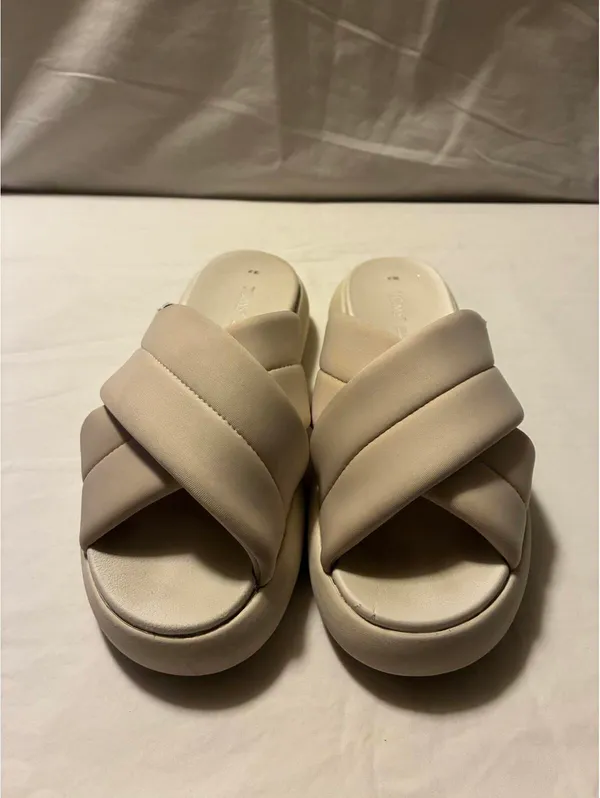 TOMS Mallow Crossover Platform Sandals in Beige Size 8 - Image 6