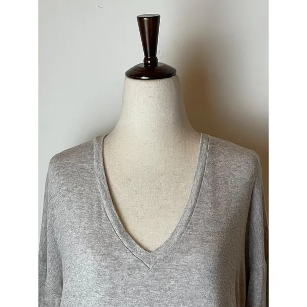 Mango MNG Solid Gray Drop Shoulder V Neck Oversized‎ Top Size XS - Image 4