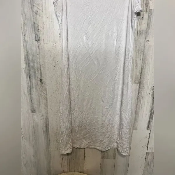 Avid love White mini dress - Image 3