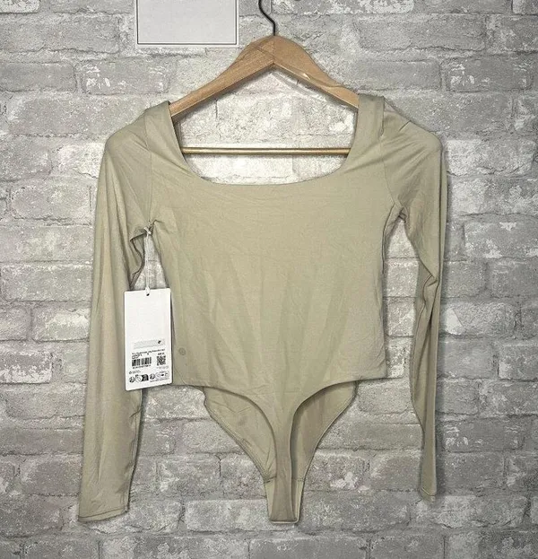 Lululemon Nulu Square Neck Long Sleeve Bodysuit Thong Cut NWT Size Small (MOVT) - Image 7