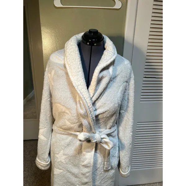 Secret Treasures Women's Sz XL 16-18 Plush Robe Light Gray White Moon Star Print - Image 4