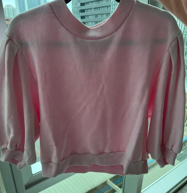Something Navy Pink Cropped Sweatshirt - Image 4