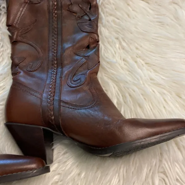 White Mountain, Santa Fe, Western CowboyBoots size 8.5 brown color - Image 3