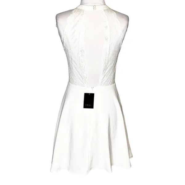 NWT‎ NBD gimme more lace white mini dress Sz M revolve - Image 4