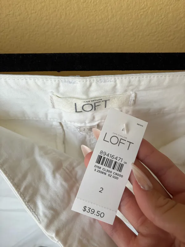 LOFT White Linen Shorts - Image 5
