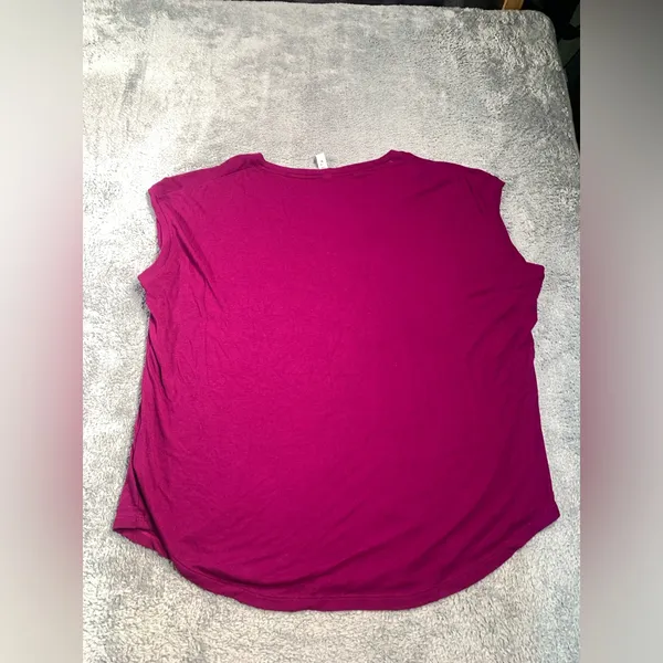 Athleta cloud light rob stratus tee fuchsia shirt XL - Image 6