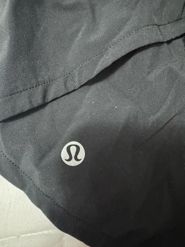 Lululemon Speed Up Shorts 2.5" Black - Image 3