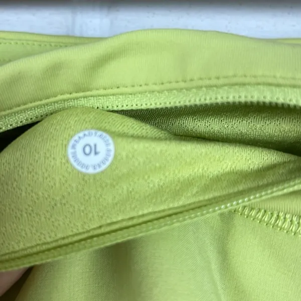 Lululemon women’s pace rival skirt 4-way stretch 15” lemon vibe skort size 10 - Image 5