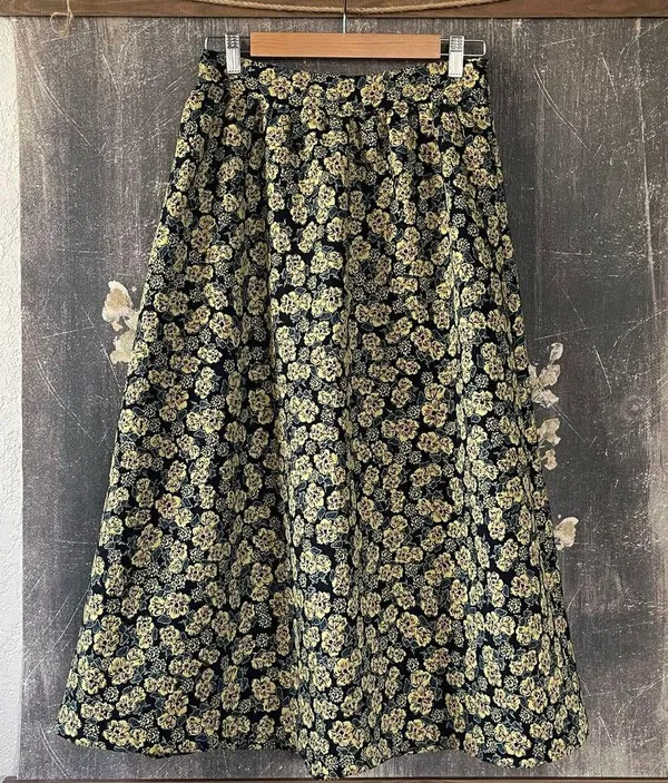 Anthropologie Maeve Brocade Maxi Skirt Size 4 - Image 4