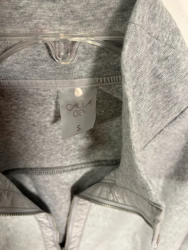 CALIA by Carrie Underwood Light Gray Half-Zip Fleece Pullover - Image 5