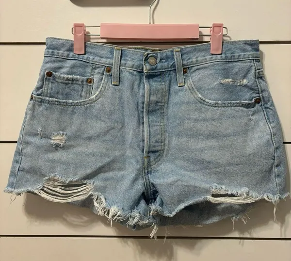 Levi’s 501 Denim Shorts - Image 2