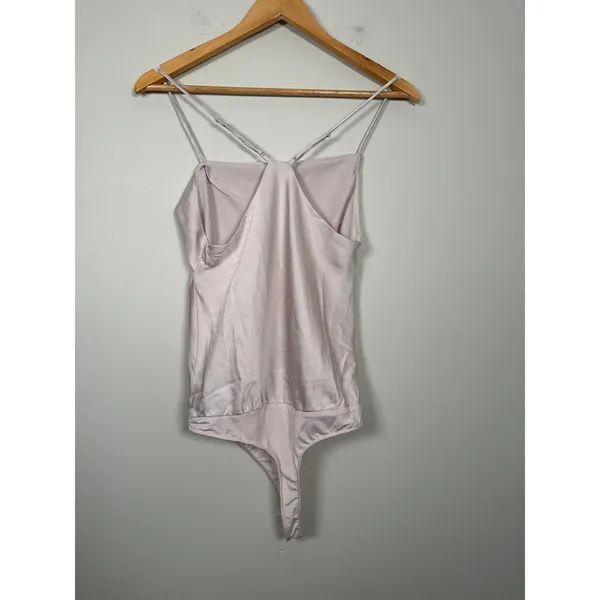 Astr the Label NEW Blush‎ Pink Cami Style Bodysuit Champaign Sz Small Balletcore - Image 6