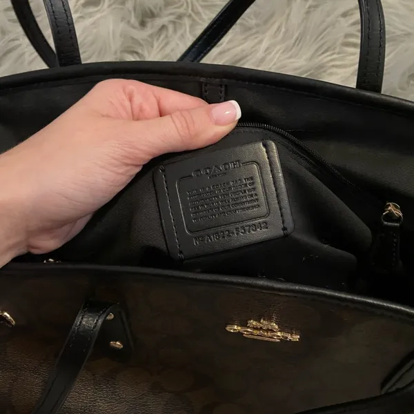 Beautiful authentic brown and black coach satchel! - Image 5