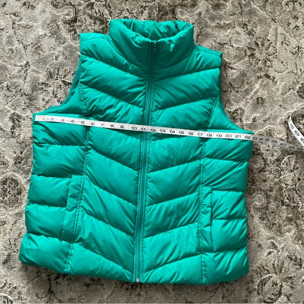LAND’S END puffer vest 🌷 - Image 8