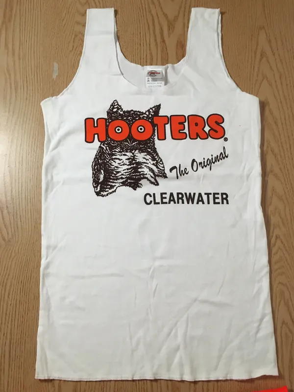 Hooters New Women’s Girl Uniform Outfit Tank And Shorts Size Xs - Image 3