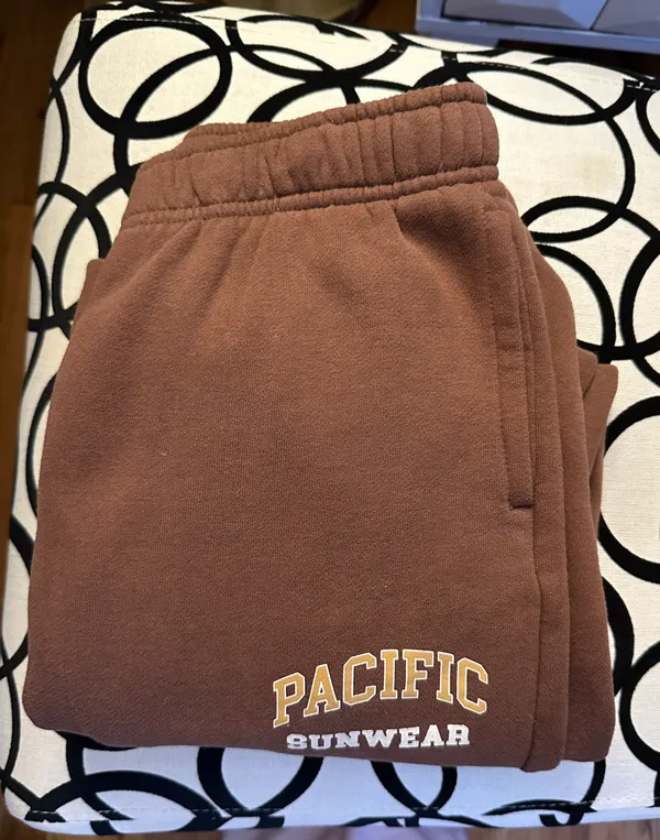 PacSun Brown Sweats Size Small - Image 3