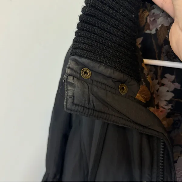 Free People We The Free Black Puffer Jacket Size Medium Black Floral Coat - Image 5