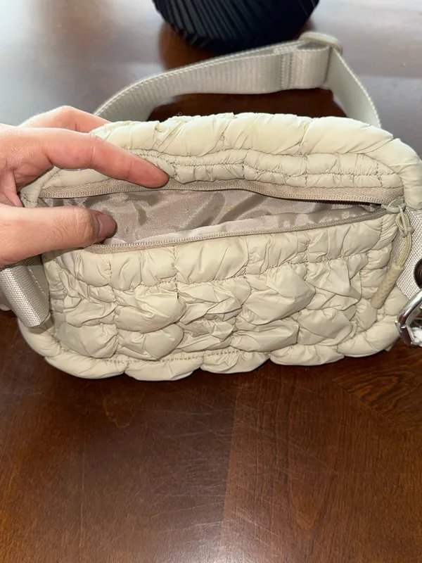 Creamy Crossbody Purse Tan - Image 4