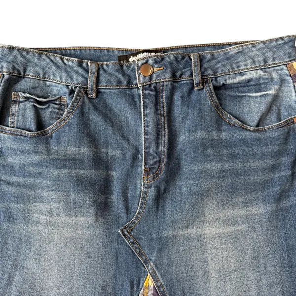 Dollhouse Denim‎ Mini Skirt with Plaid Inserts Frayed Hem Women's Size 15 - Image 3