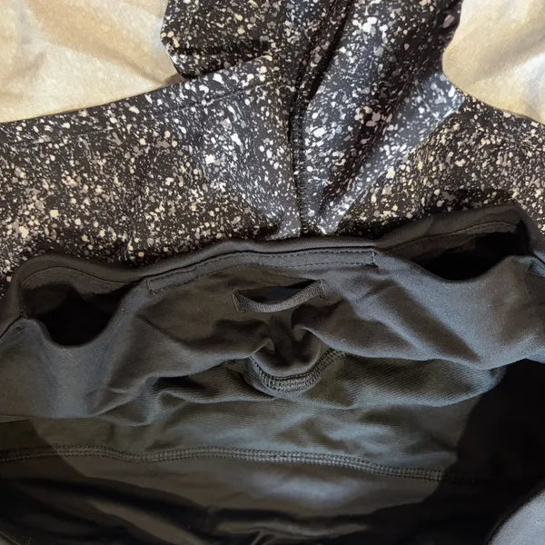 Lululemon Speed Short Mini Splatter White Black - Image 4