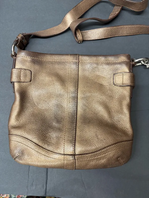 Coach Metallic Bronze Leather Shoulder Bag with Chain Detail - Image 6