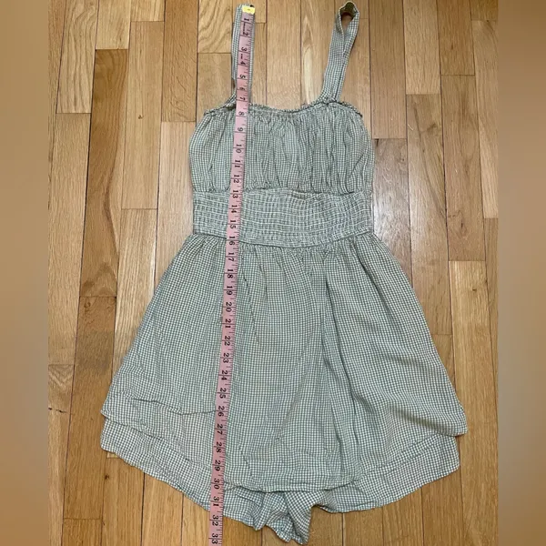 Hollister Green Gingham Sleeveless Romper - Image 7