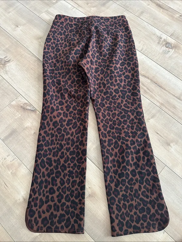 Anthropologie MAEVE Leopard Cheetah Crop Slim Pants Sz 2 - Image 11