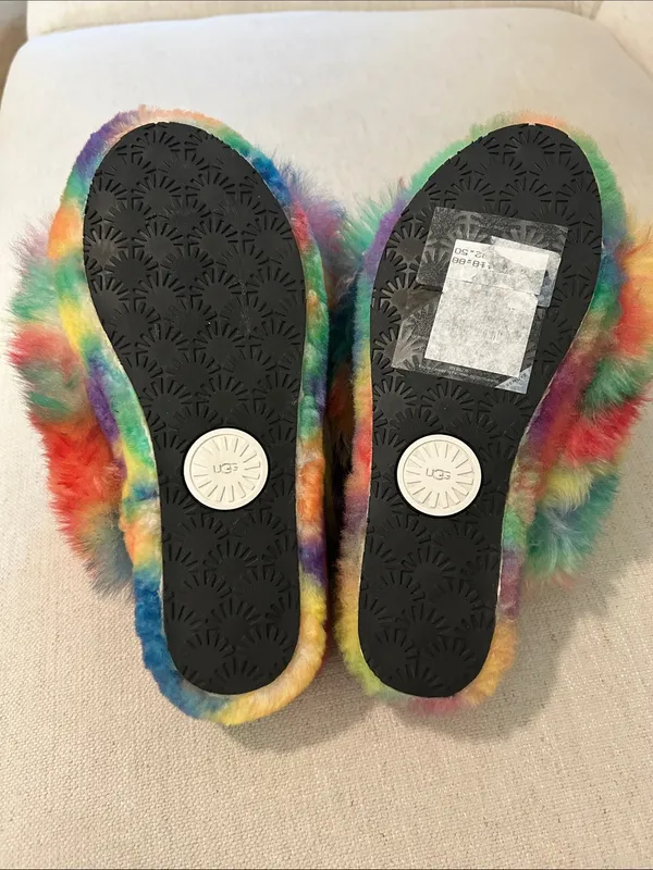 UGG Fluff Yeah Pride Slipper women's, Rainbow Tied dye, size 7, NEW with tags - Image 7